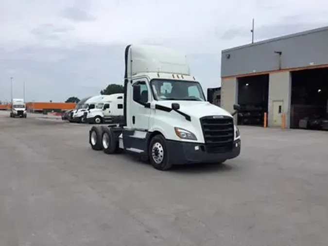 2019 Freightliner Cascadiae892847cd940db1090e1ff7dba5249d5