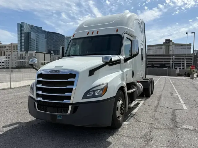 2019 FREIGHTLINER NEW CASCADIA PX12664