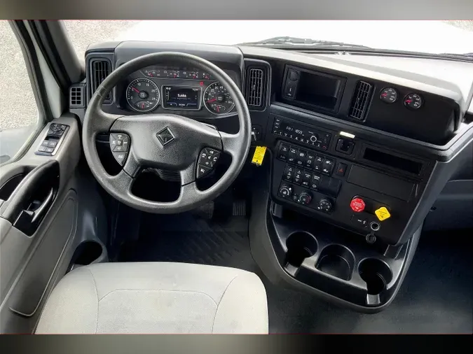 2023 INT LT625 6x4