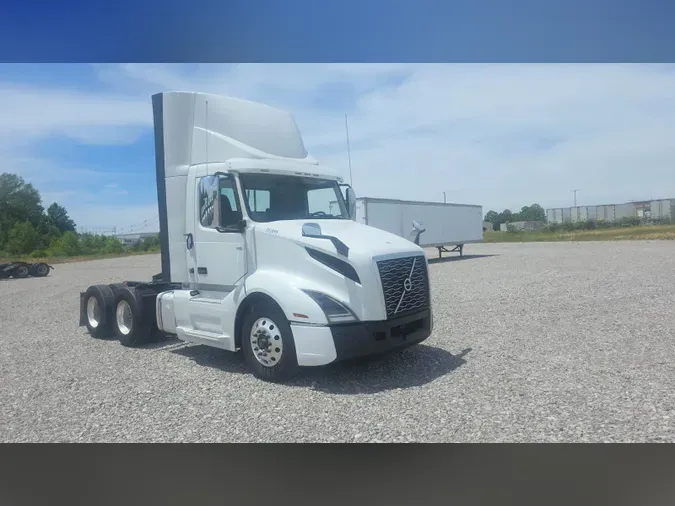 2020 Volvo VNL300e894604de12d71392740d323a78b2474