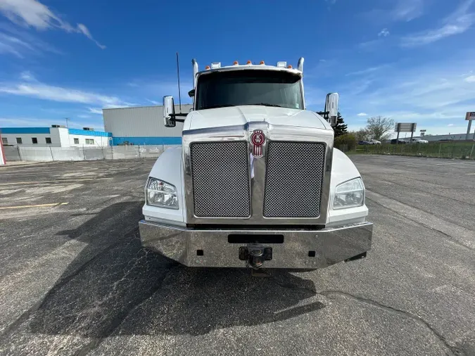 2020 Kenworth T880