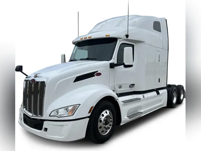2022 Peterbilt 579e89b096bf72b29d0a6b2825d08424130