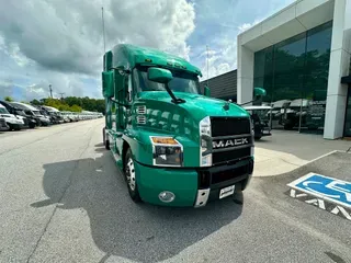 2023 Mack ANTHEM 64T