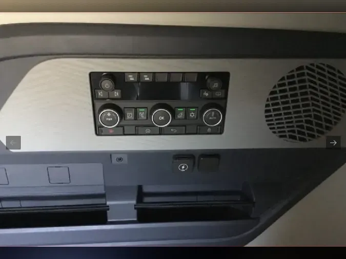 2026 VOLVO VNL64T860