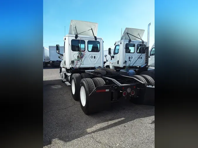 2019 FREIGHTLINER/MERCEDES NEW CASCADIA PX12664