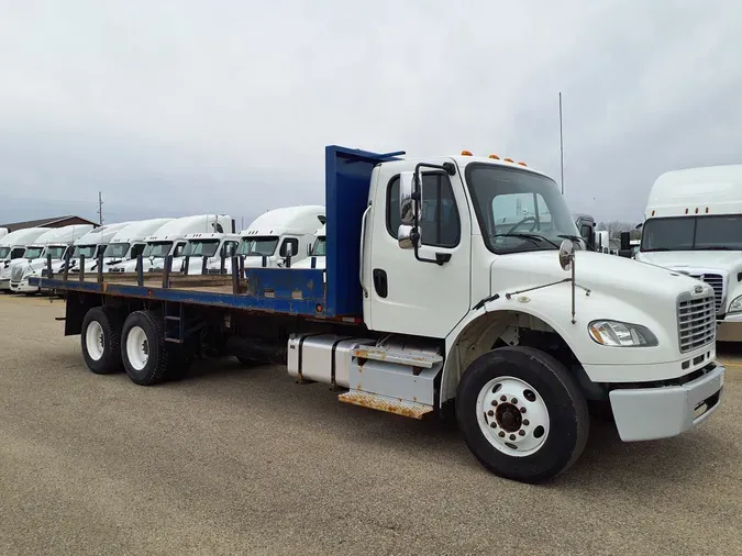 2013 FREIGHTLINER/MERCEDES M2 106