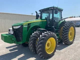 2016 John Deere 8370R