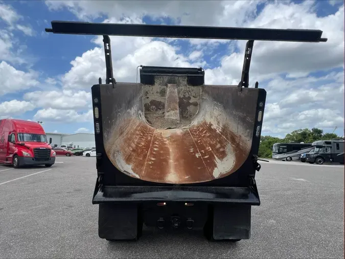 2019 Freightliner 114SD