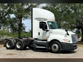 2021 INT LT625 6x4