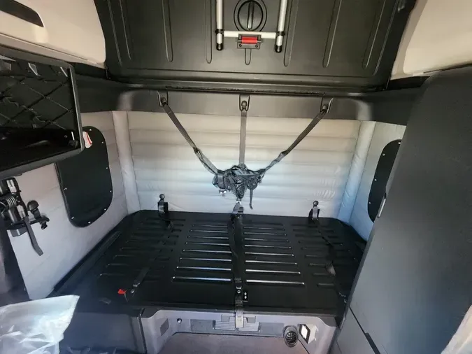 2025 FREIGHTLINER Cascadia 126
