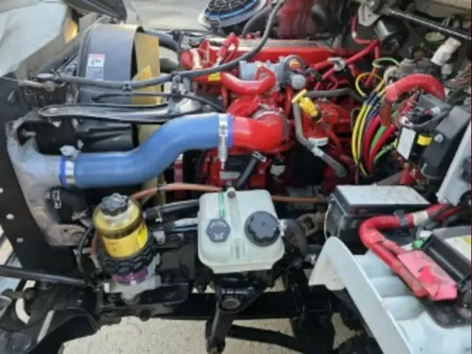 2019 FREIGHTLINER/MERCEDES M2 106