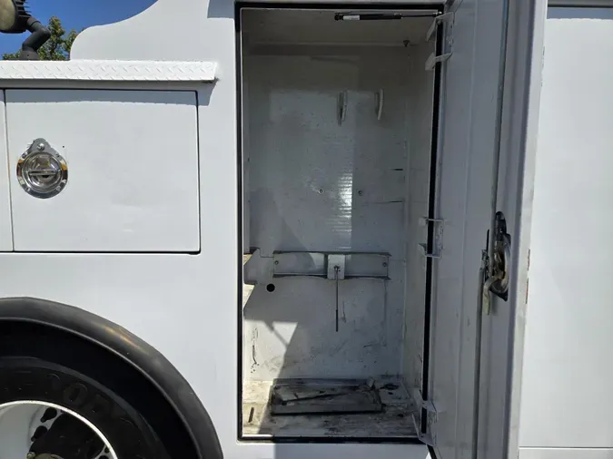 2011 Hino 268A