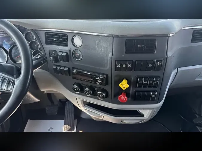2020 PETERBILT 579