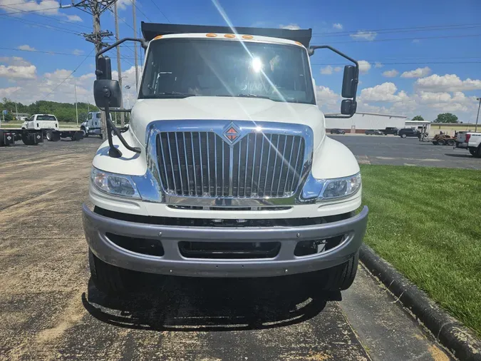 2020 International MV607