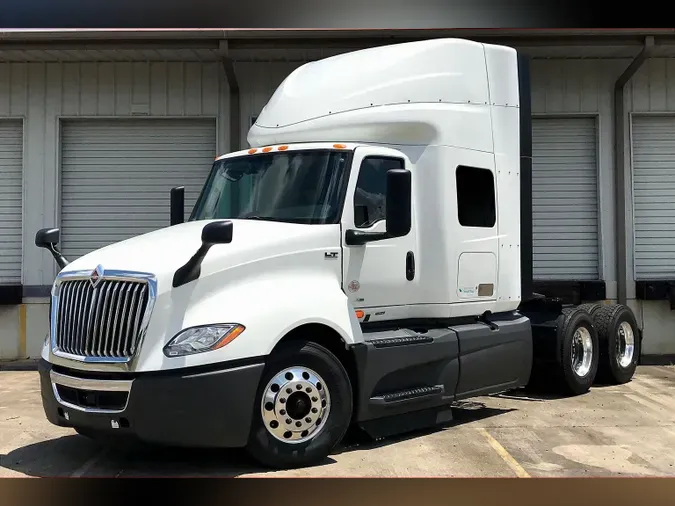 2022 INT LT625 6x4