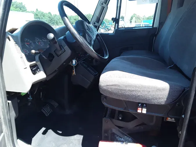2016 NAVISTAR INTERNATIONAL 4300