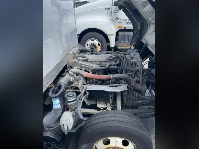 2019 ISUZU NPR HD