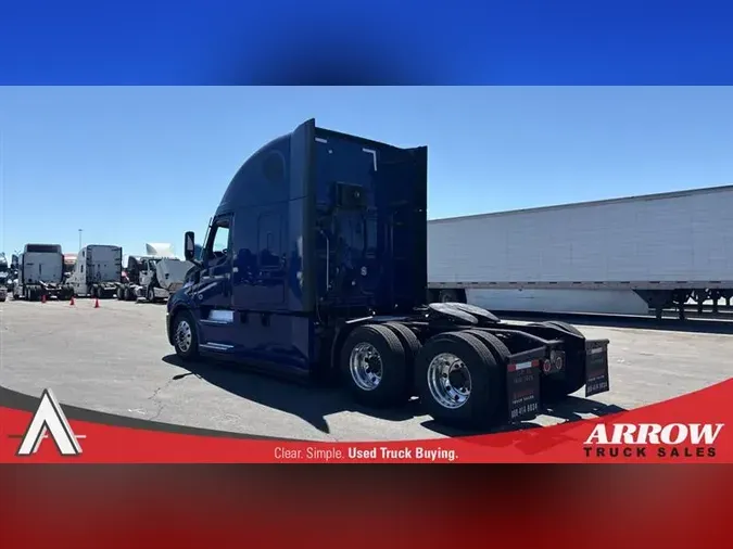 2022 FREIGHTLINER CA126