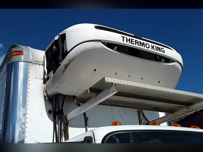 2020 FREIGHTLINER/MERCEDES M2 106e8c5d2139c1ba7fee1d4ab784d37f9f7