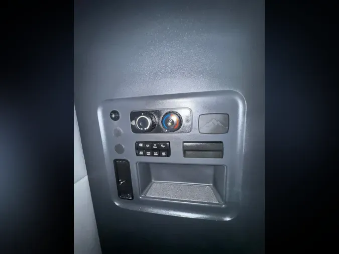 2022 FREIGHTLINER Cascadia 126e8c6ff8906e5e17fcb6cb98a78b02f93