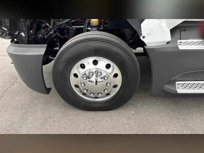 2022 INTERNATIONAL LT