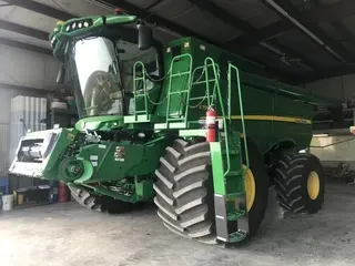 2018 John Deere S790