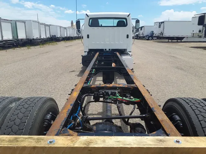 2021 FREIGHTLINER/MERCEDES M2 106e8c9a4a0f54fbc84a3a845ffea46056a
