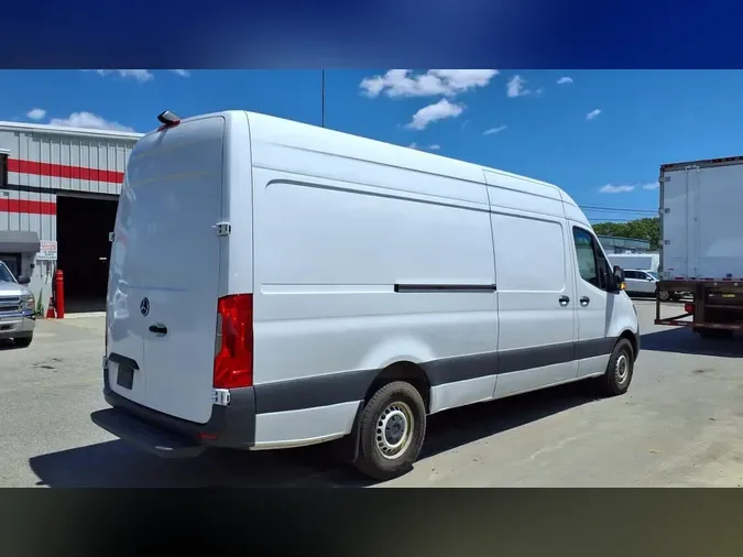2022 MERCEDES-BENZ F2CA74 SPRINTER
