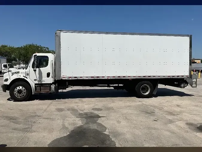 2019 Freightliner M2