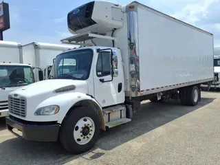 2016 FREIGHTLINER M2 106