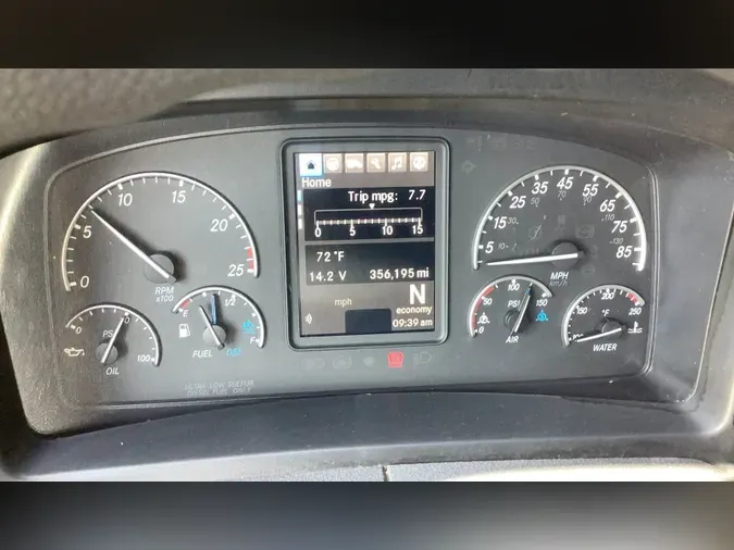 2023 Freightliner Cascadia
