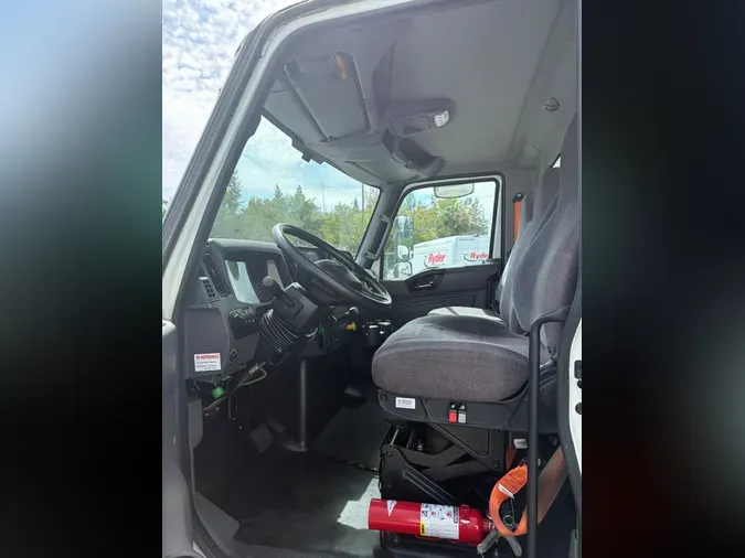 2020 NAVISTAR INTERNATIONAL MV607 (4X2)