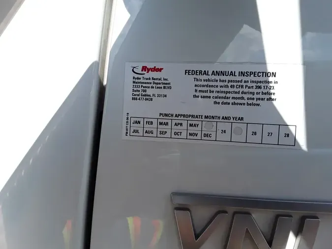 2020 VOLVO VNL64T-760