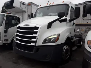 2020 FREIGHTLINER/MERCEDES NEW CASCADIA 116