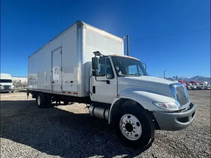 2019 NAVISTAR INTERNATIONAL 4300
