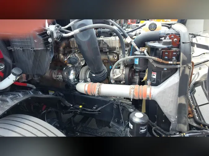 2024 Freightliner Cascadia 126e8e07785182db0073e90773f6558d757