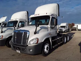 2016 Freightliner CASCADIA 125