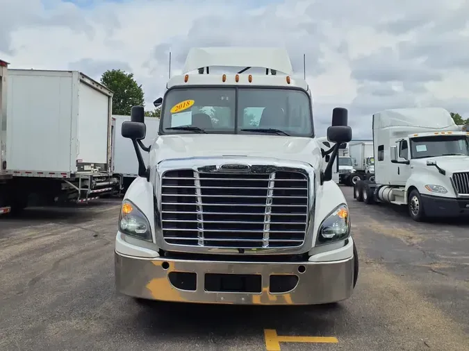 2018 FREIGHTLINER CASCADIA 125