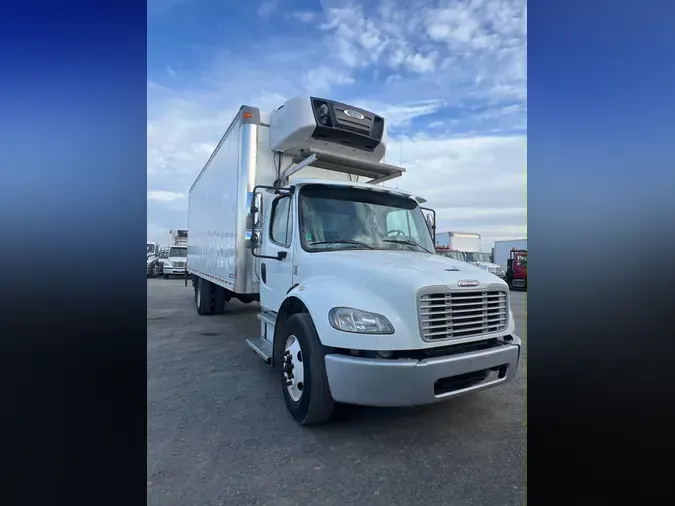 2016 FREIGHTLINER/MERCEDES M2 106