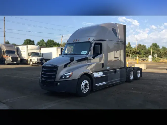 2020 Freightliner Cascadia