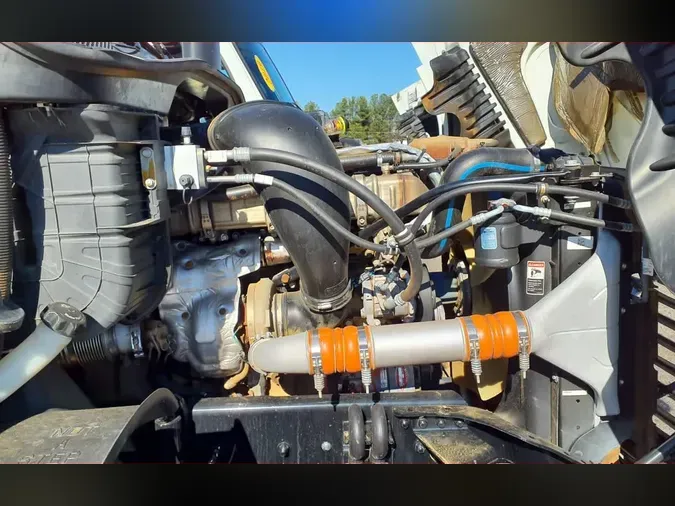 2019 FREIGHTLINER/MERCEDES CASCADIA 125