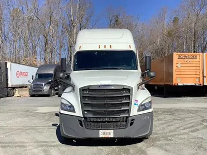 2021 Freightliner Cascadia