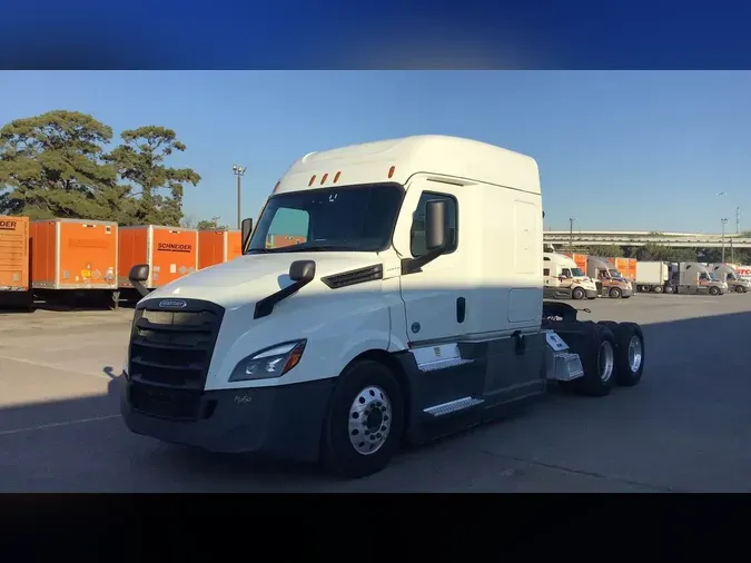 2022 Freightliner Cascadia 126e901307ec138cb85b5c7180f11971f58