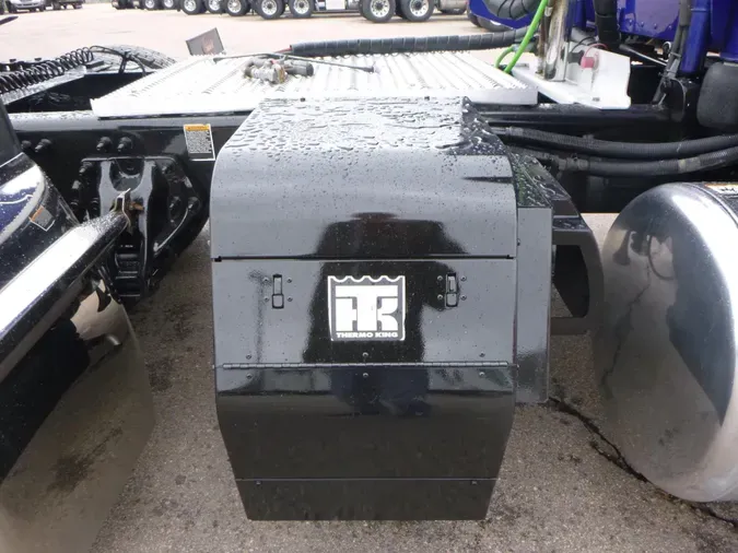 2022 Peterbilt 389