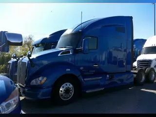 2021 KENWORTH T680