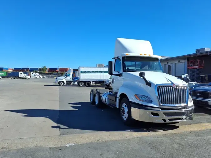 2019 NAVISTAR INTERNATIONAL LT625 DAYCAB T/Ae90c52c2de09fa635a1517e85fc160ee