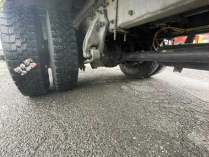 2019 FREIGHTLINER M2 106