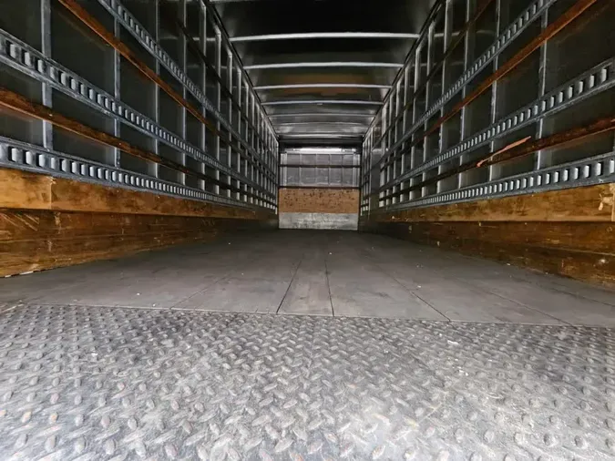 2019 FREIGHTLINER/MERCEDES M2 106