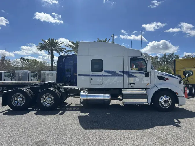 2022 Peterbilt 579