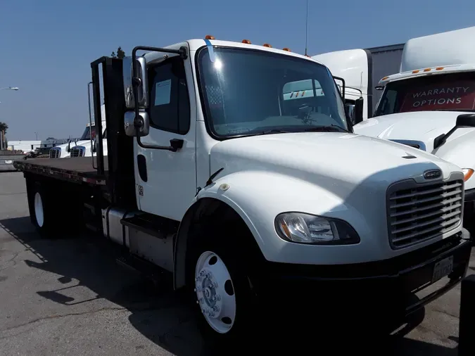 2015 FREIGHTLINER/MERCEDES M2 106